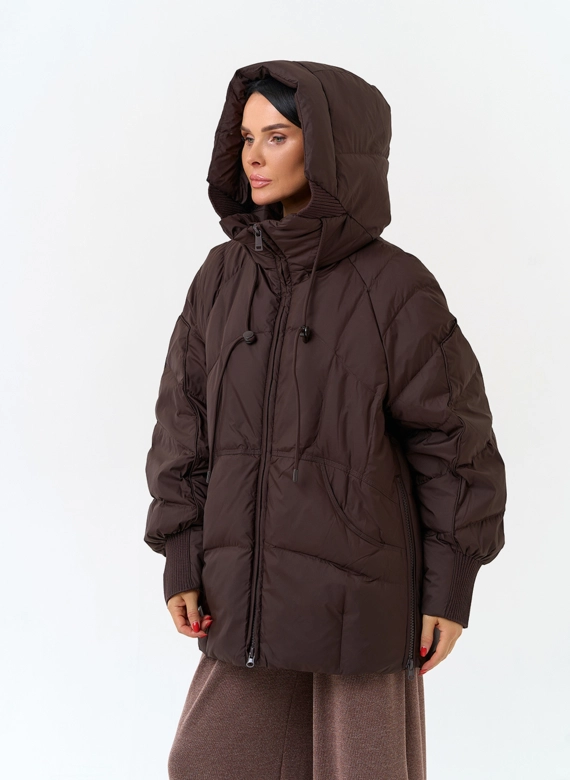 Женский пуховик с капюшоном фото