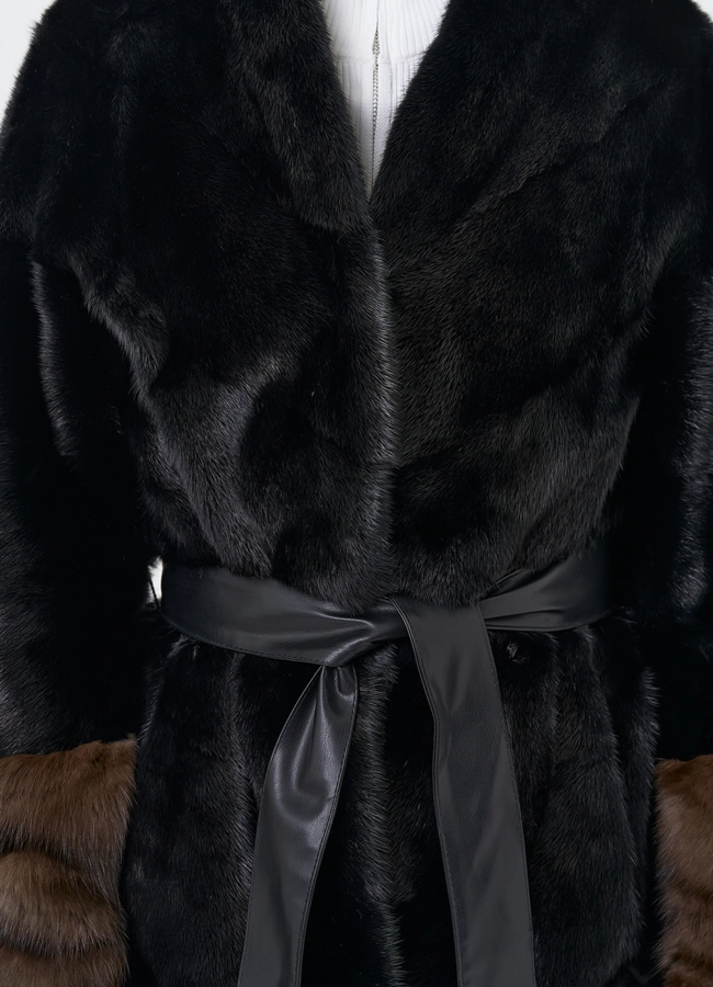 Норковая шуба с манжетами из меха куницы модель № 31200 универмаг малина